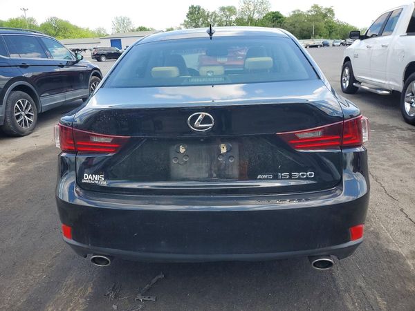 2016 LEXUS IS