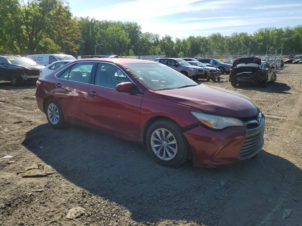 2015 TOYOTA CAMRY SOLA Hybrid