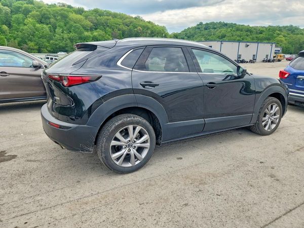 2022 MAZDA CX-30 Premium Package
