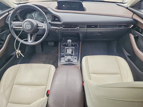 2022 MAZDA CX-30 Premium Package