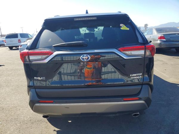 2020 TOYOTA RAV4 Limited HV