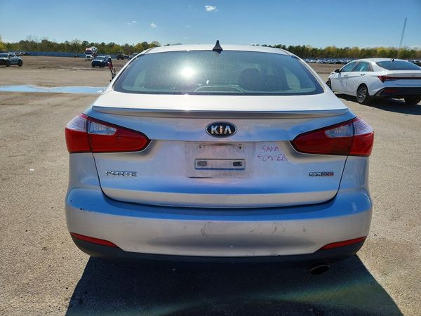 2015 KIA FORTE