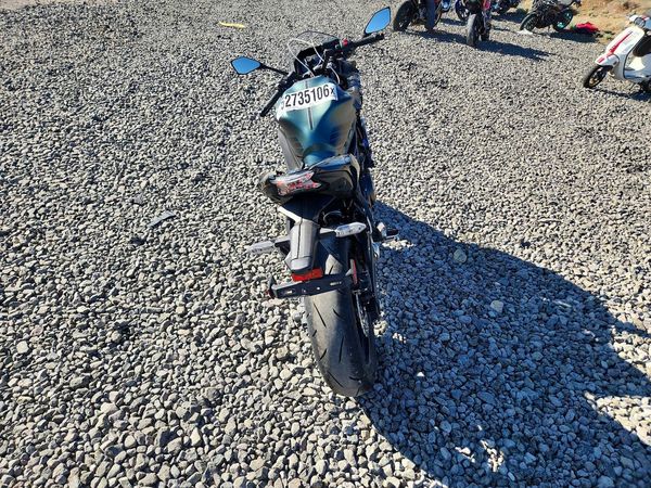 2025 KAWASAKI EX650