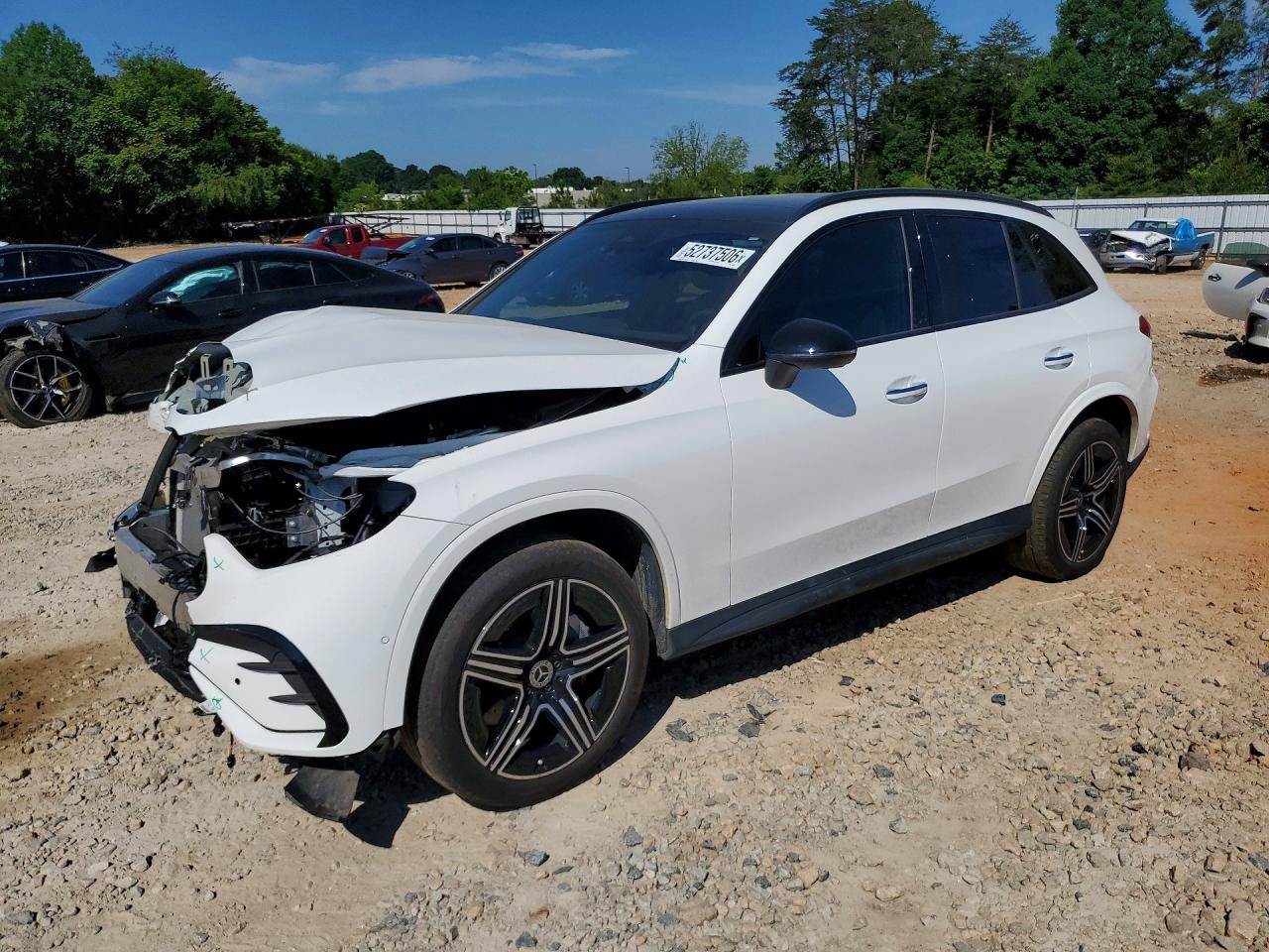 2024 MERCEDES-BENZ GLC GLC300