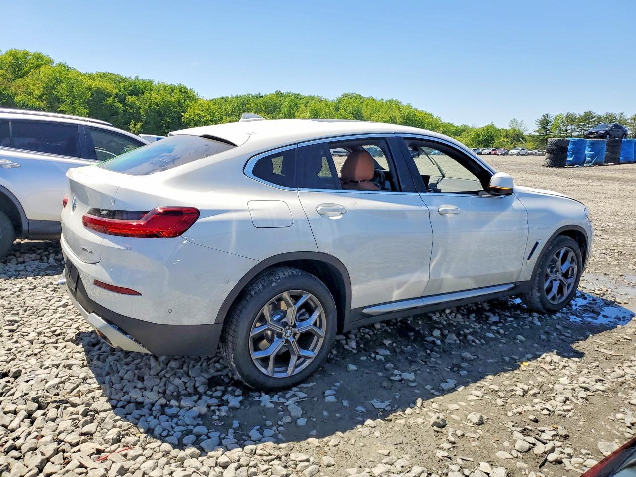 2025 BMW X4