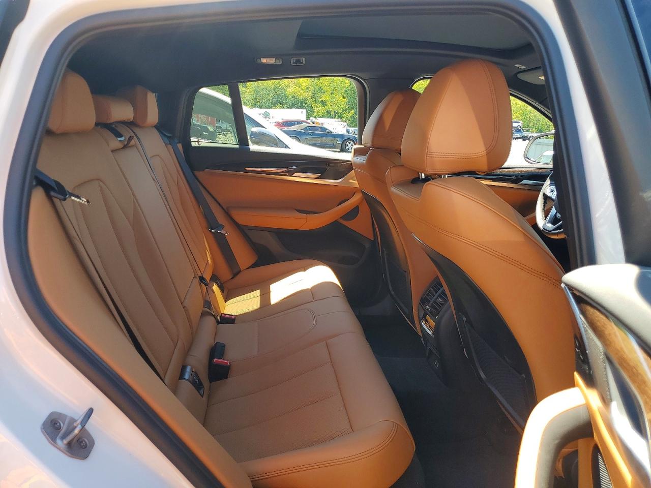 2025 BMW X4