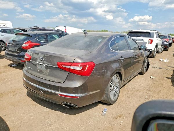 2015 KIA CADENZA