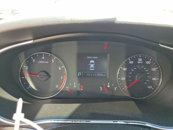 2015 KIA CADENZA