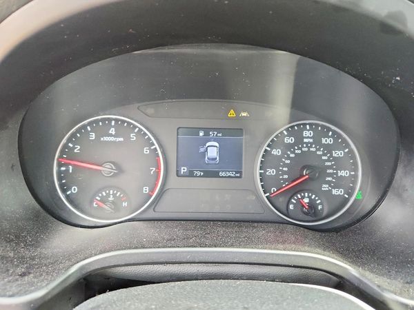 2022 KIA SELTOS LX