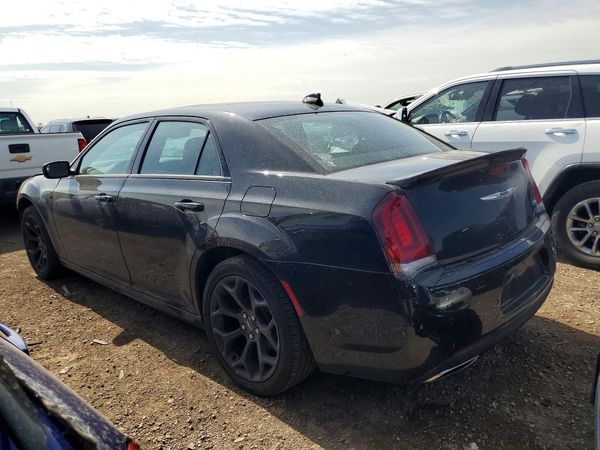 2020 CHRYSLER 300