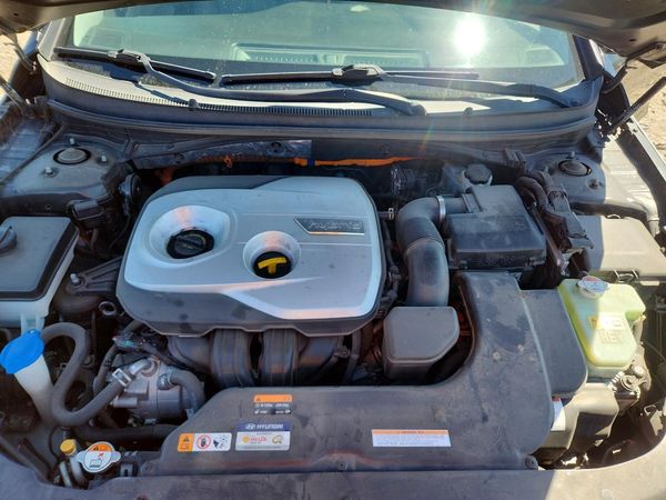 2016 HYUNDAI SONATA