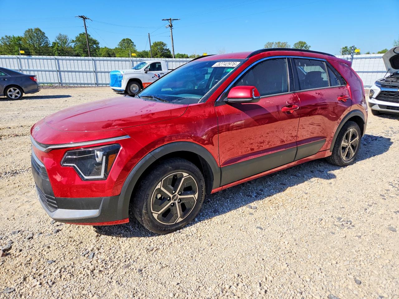 2024 KIA NIRO EX