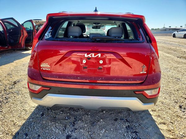 2024 KIA NIRO EX