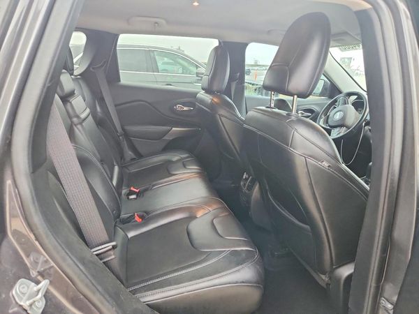 2019 JEEP CHEROKEE LATITUDE PLUS 4X4