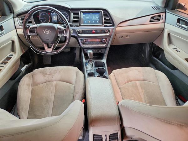 2019 HYUNDAI SONATA