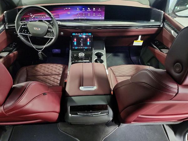 2026 CADILLAC ESCALADE Sport+Touring Pkg