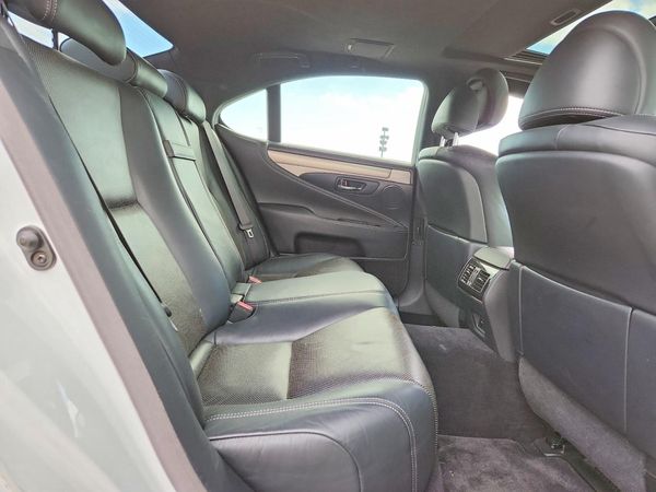 2014 LEXUS LS 460