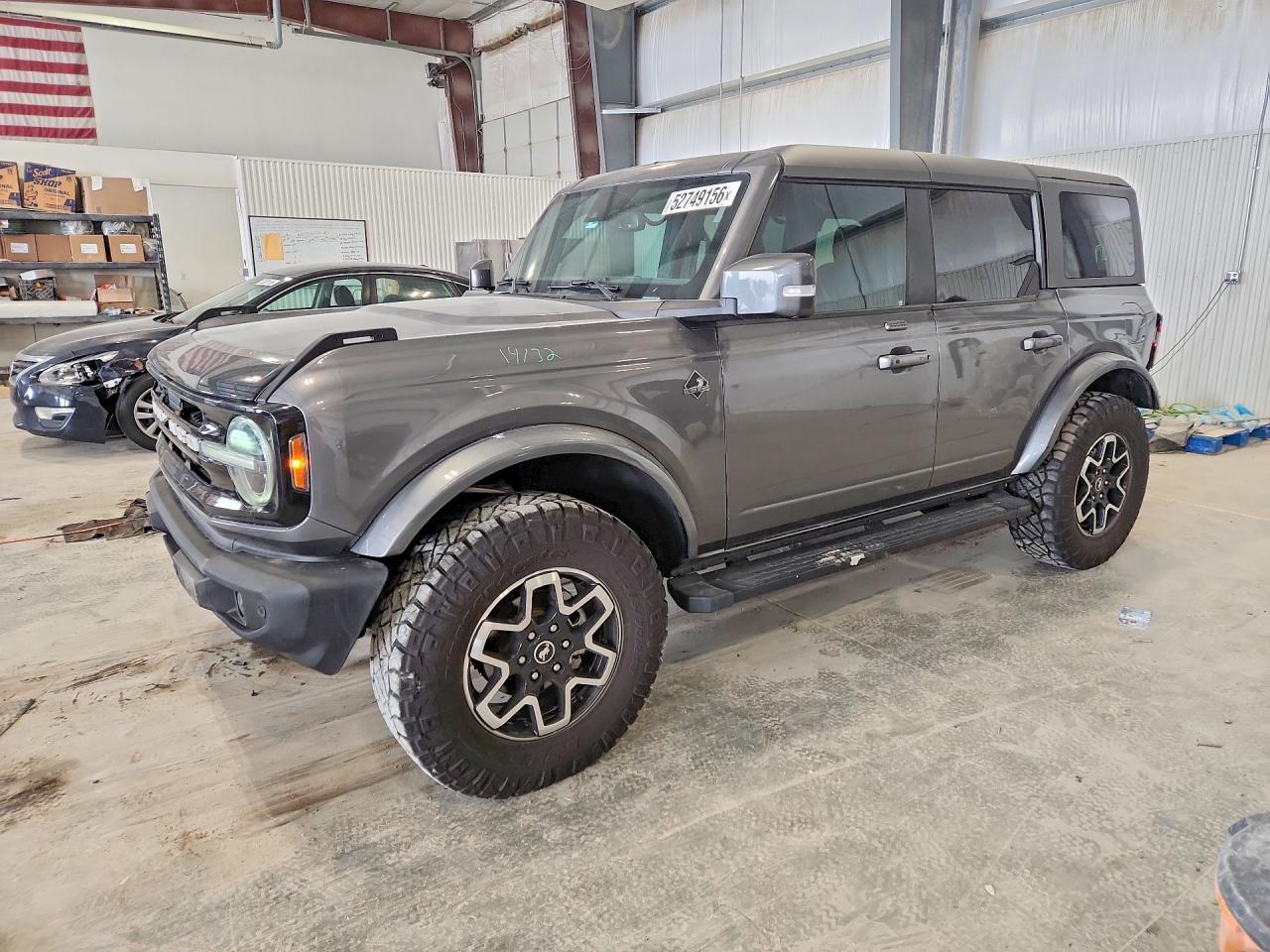 2022 FORD BRONCO