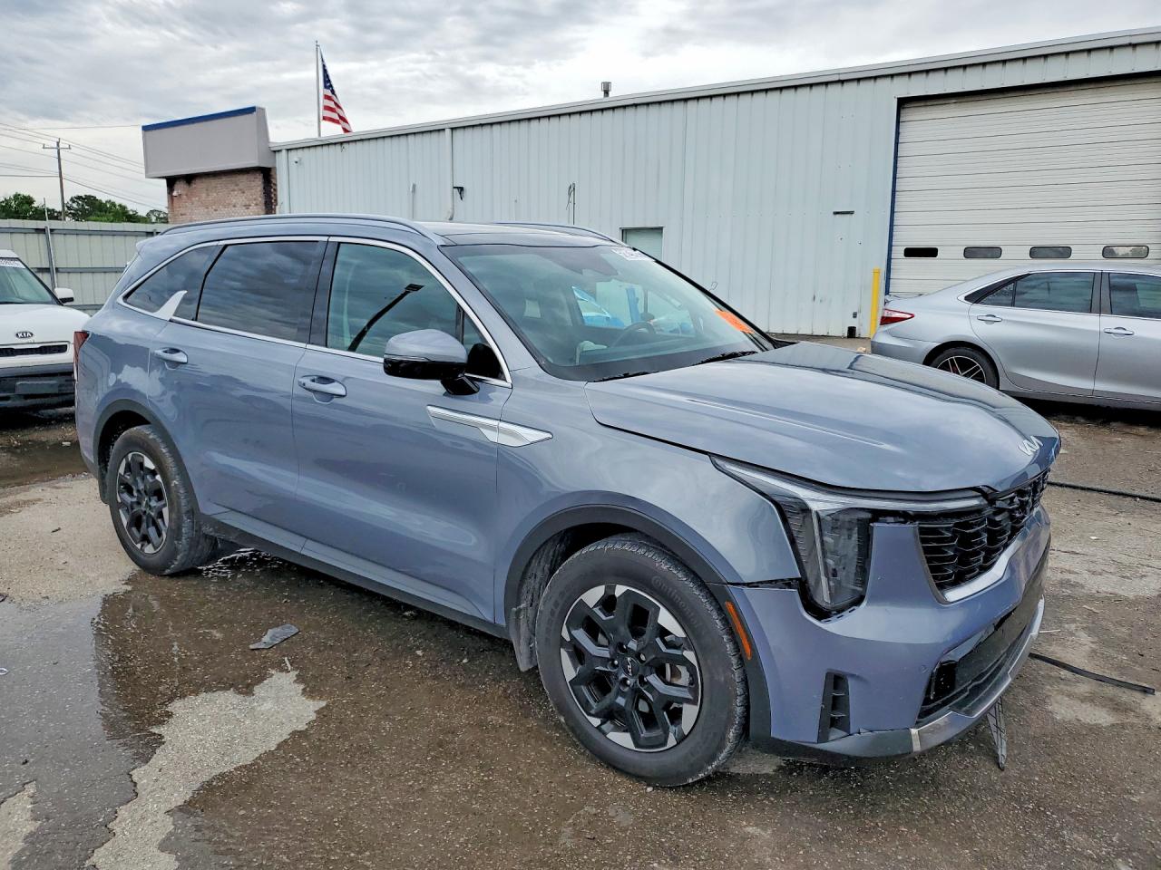 2025 KIA SORENTO S