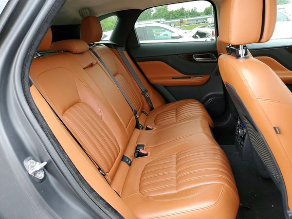 2018 JAGUAR F-PACE Portfolio