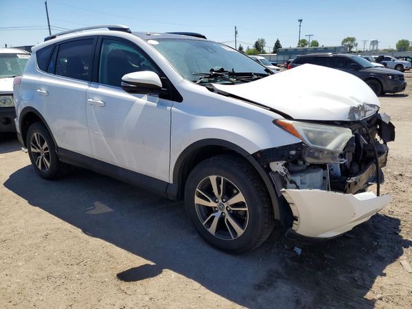 2017 TOYOTA RAV4 XLE