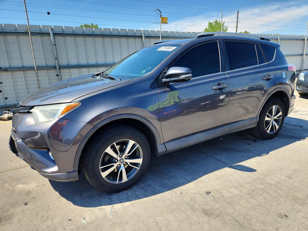 2017 TOYOTA RAV4 XLE