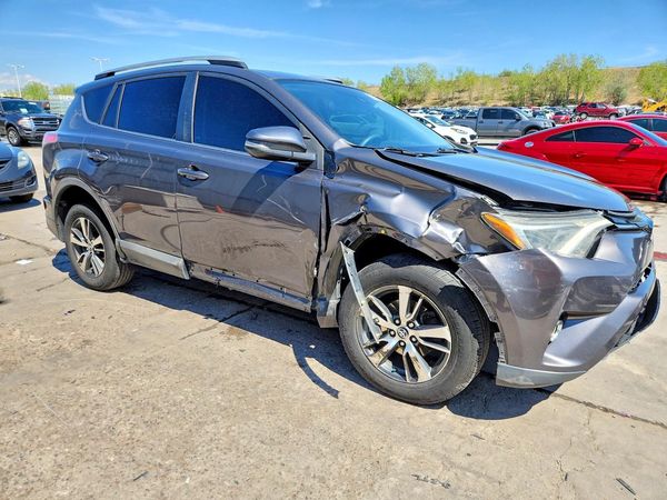 2017 TOYOTA RAV4 XLE