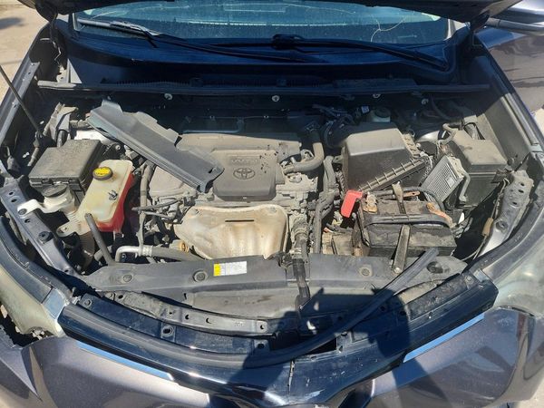 2017 TOYOTA RAV4 XLE