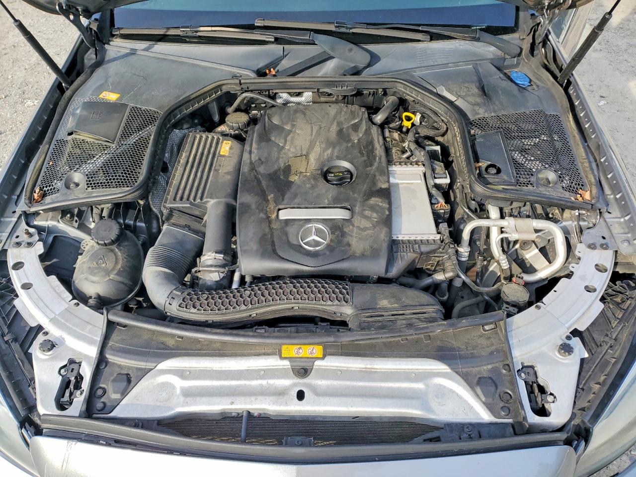 2016 MERCEDES-BENZ C C300