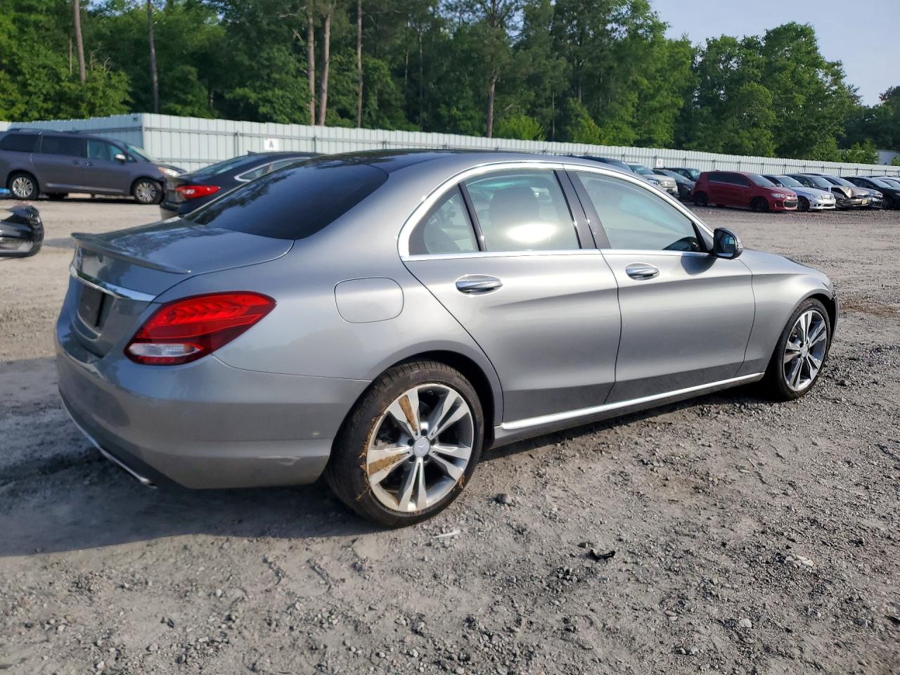 2016 MERCEDES-BENZ C C300