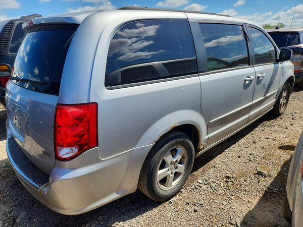2012 DODGE GRAND CARAVAN SXT