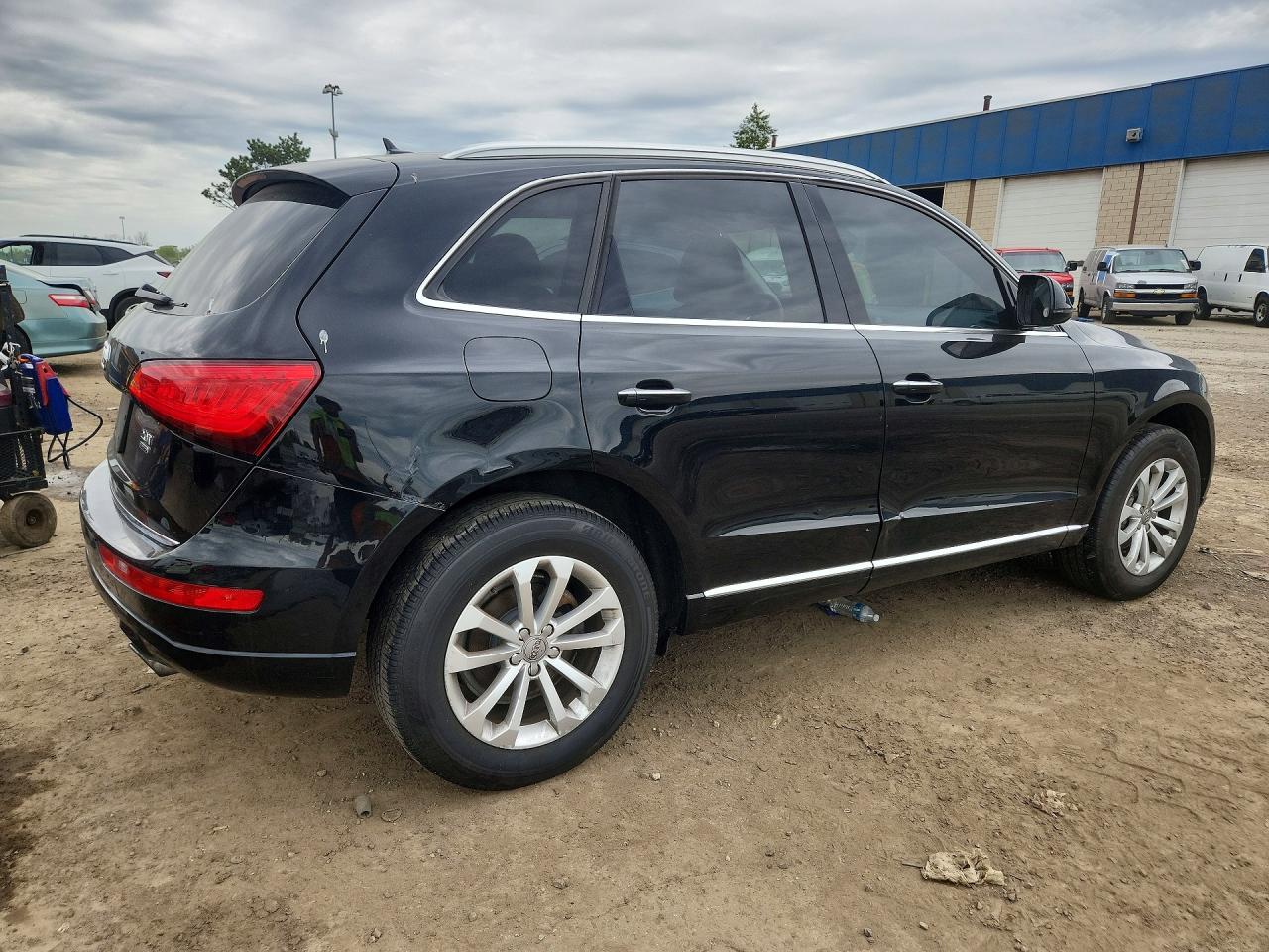 2015 AUDI Q5