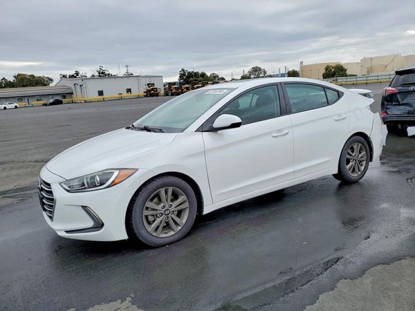 2018 HYUNDAI ELANTRA