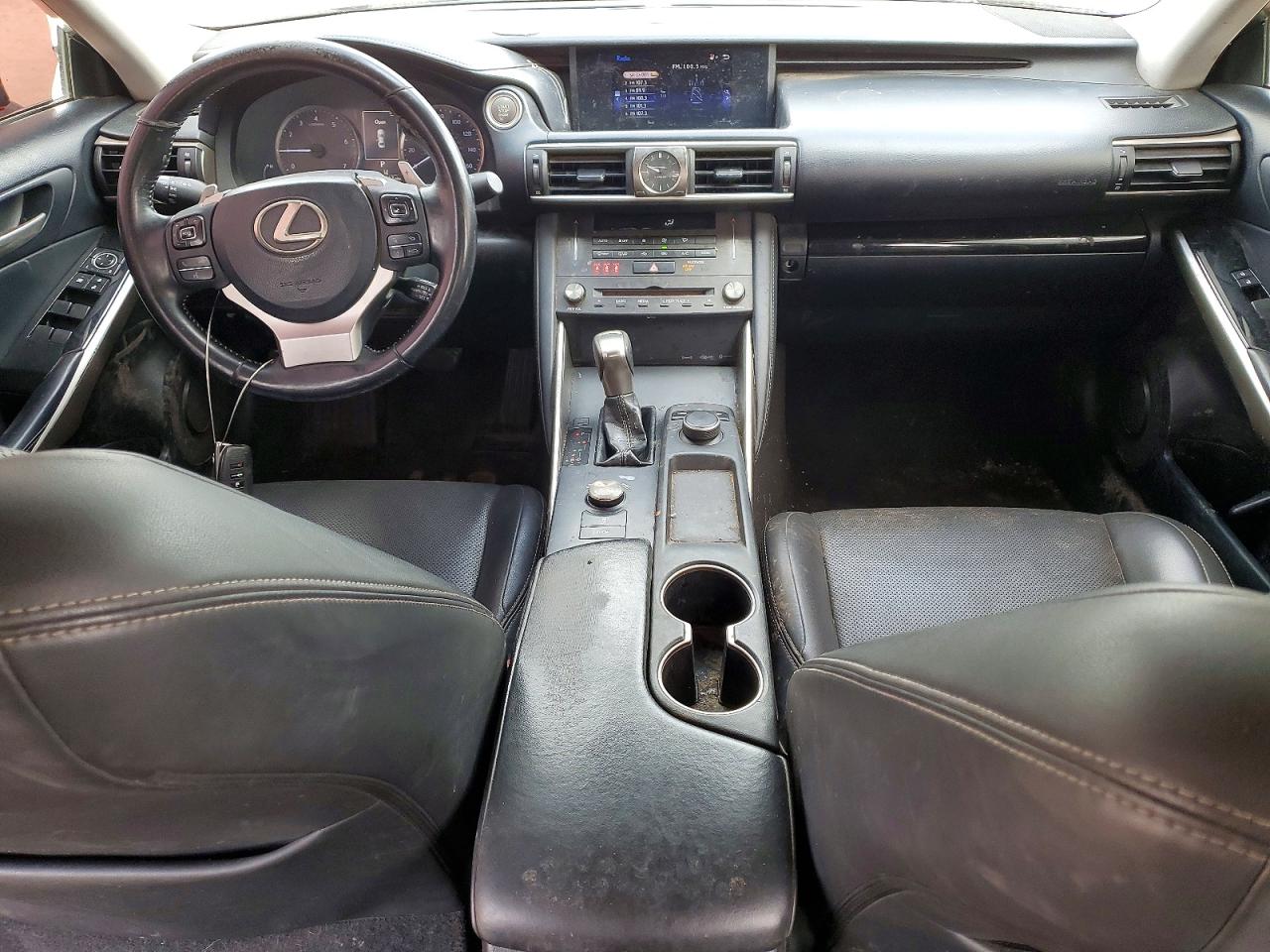 2019 LEXUS IS 300