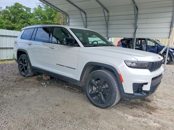 2021 JEEP GRAND CHEROKEE L LAREDO 4X4