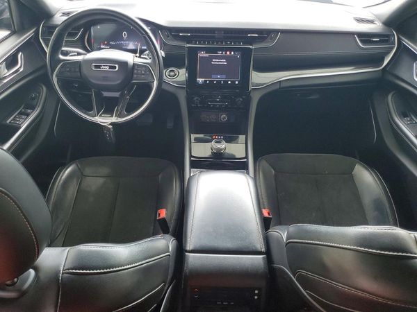 2021 JEEP GRAND CHEROKEE L LAREDO 4X4