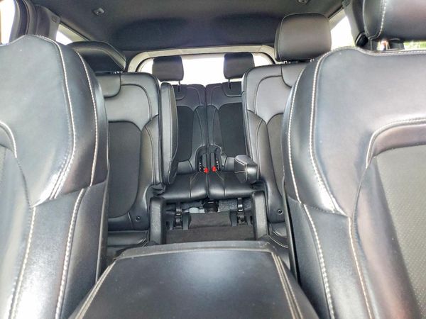 2021 JEEP GRAND CHEROKEE L LAREDO 4X4
