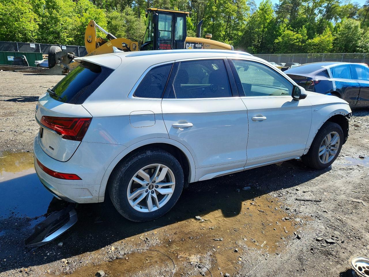2022 AUDI Q5 S Line quattro Premium