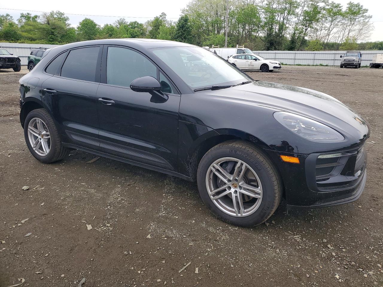 2026 PORSCHE MACAN Macan, Macan T