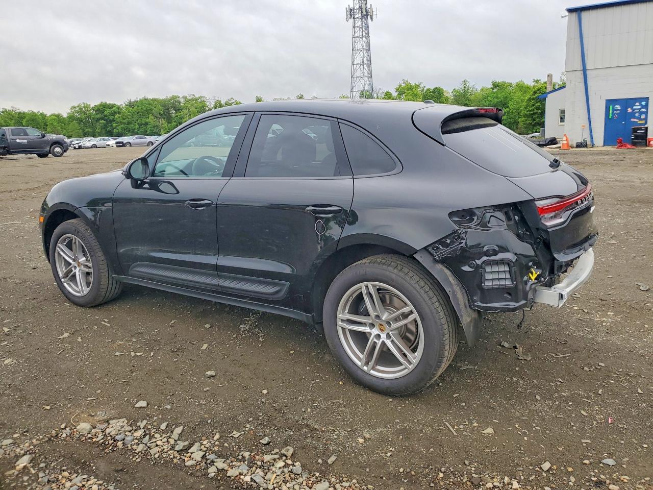 2026 PORSCHE MACAN Macan, Macan T