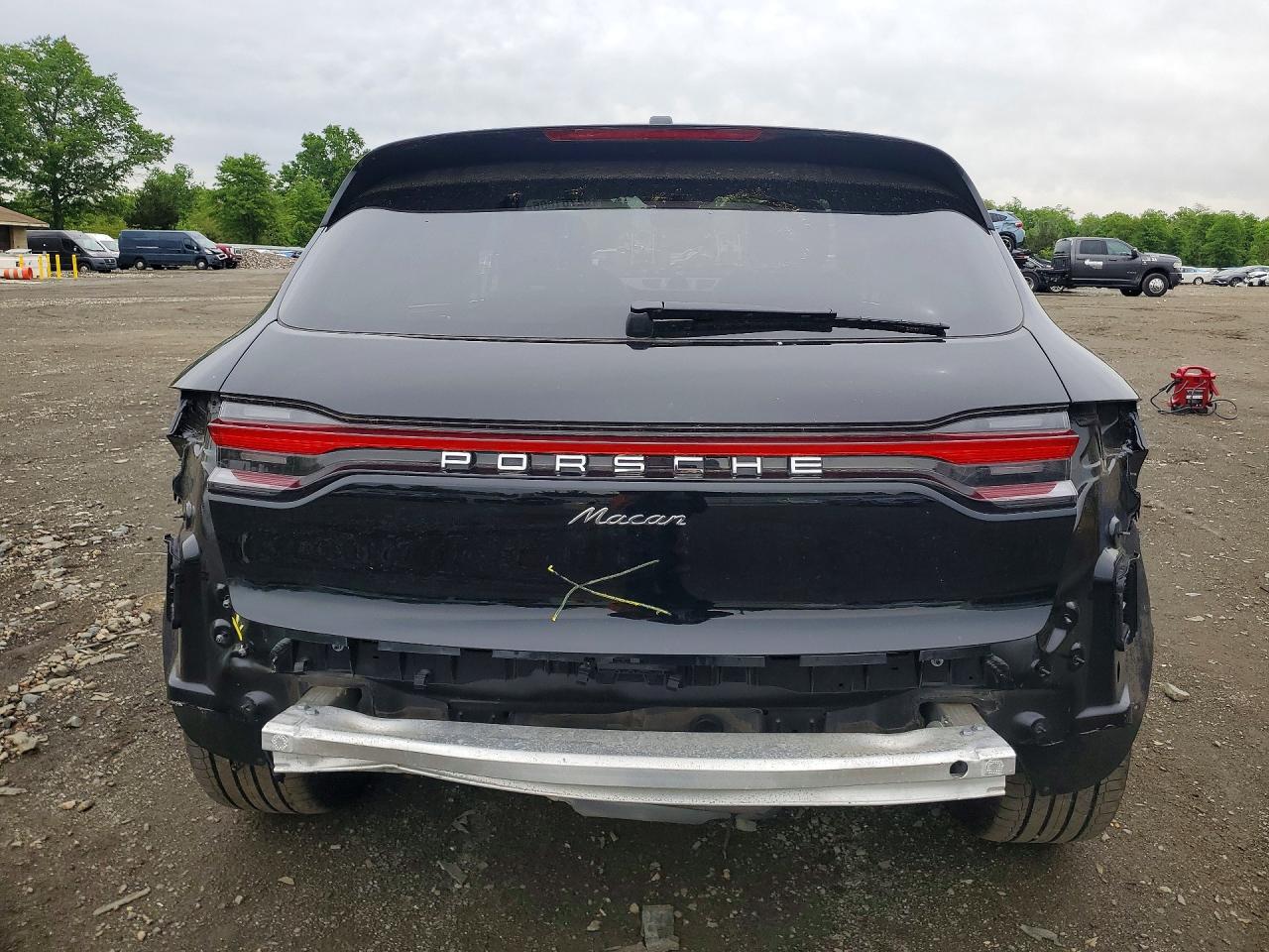 2026 PORSCHE MACAN Macan, Macan T