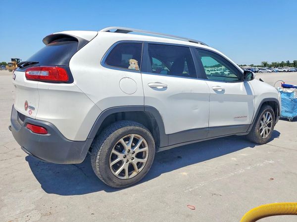 2016 JEEP CHEROKEE LATITUDE FWD