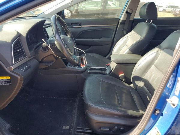 2017 HYUNDAI ELANTRA