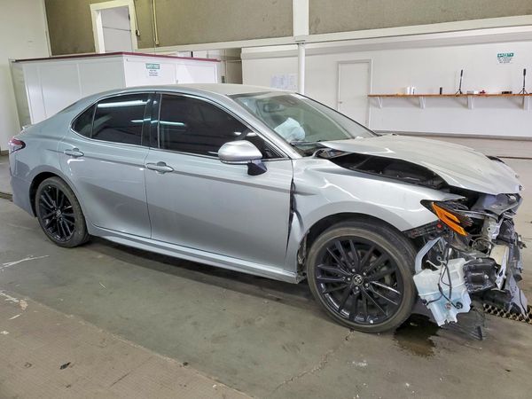 2021 TOYOTA CAMRY