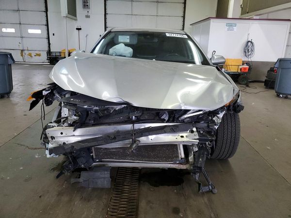 2021 TOYOTA CAMRY