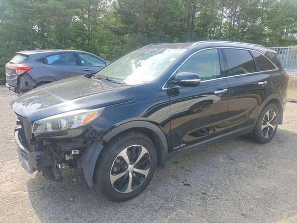 2017 KIA SORENTO — DSFA — Front 3/4
