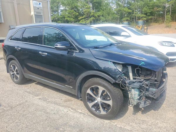 2017 KIA SORENTO EX — Passenger 3/4