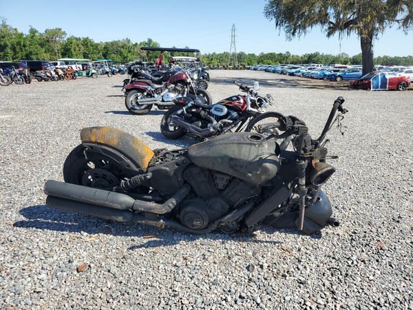 2024 INDIAN MOTORCYCLE CO. SCOUT ROGU
