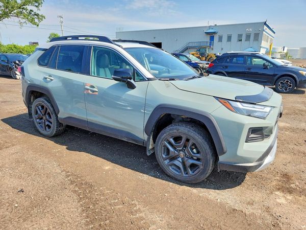 2023 TOYOTA RAV4 Adventure