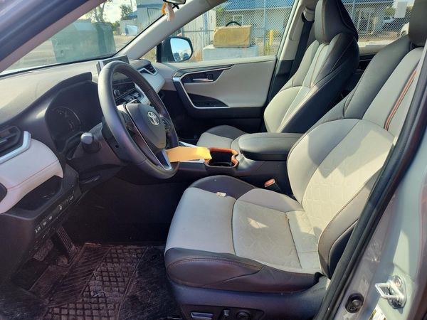 2023 TOYOTA RAV4 Adventure